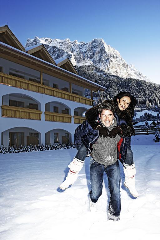הרוואלד Hotel Alpen Residence מראה חיצוני תמונה